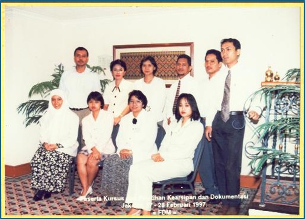 <h4>Dokumentasi Training dan Workshop Document Management System (DMS)</h4>
